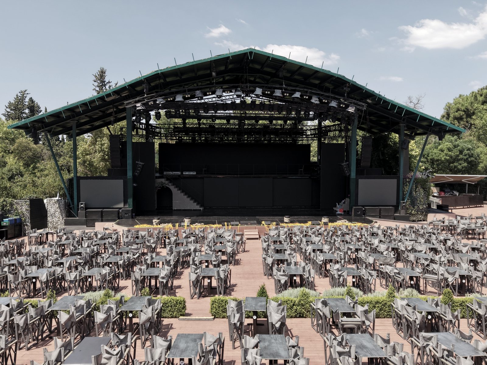 Theatro Alsos — the stage and backstage area